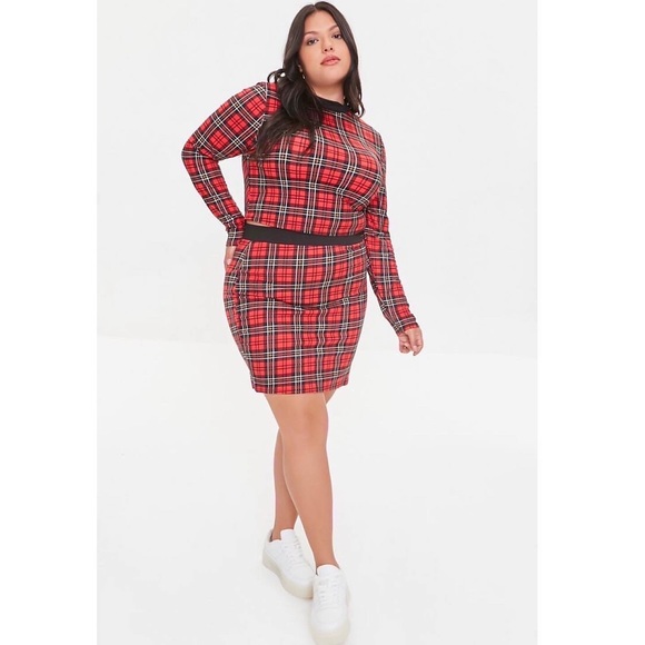 Plus Size Plaid Top & Mini Skirt Set in Burgundy/Multi - Picture 5 of 6